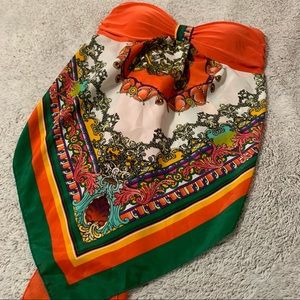 Beautiful handkerchief top 🧡
